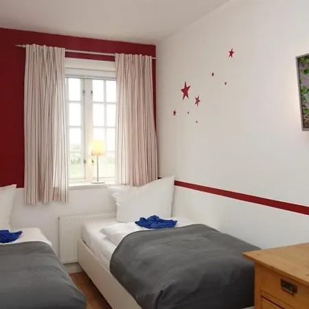 Hues Dikstian- 1 Apartament *